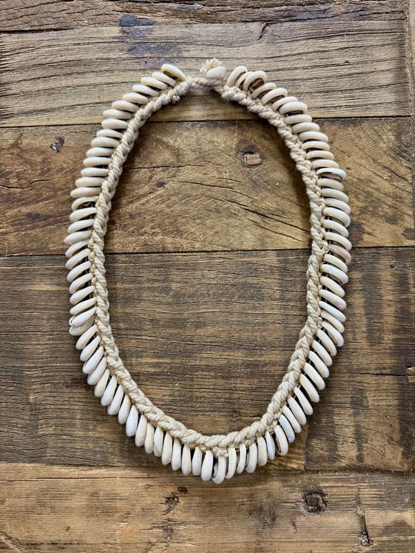 Shell Layering Necklace | Nomad