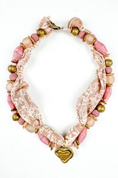 Beaded Bandana Necklace | Light Pink