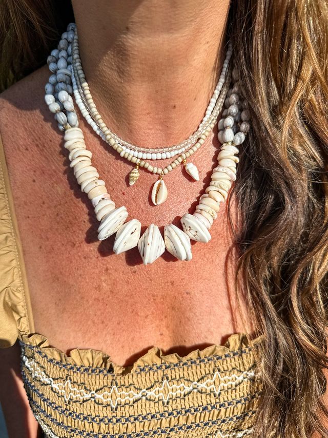 Seed Choker Necklace | White Shell